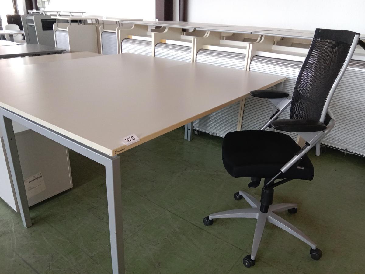 Neudörfler Schreibtisch, ca. 180x90cm, Gestell grau, Platte creme?d=2025-09-02 14:41:43