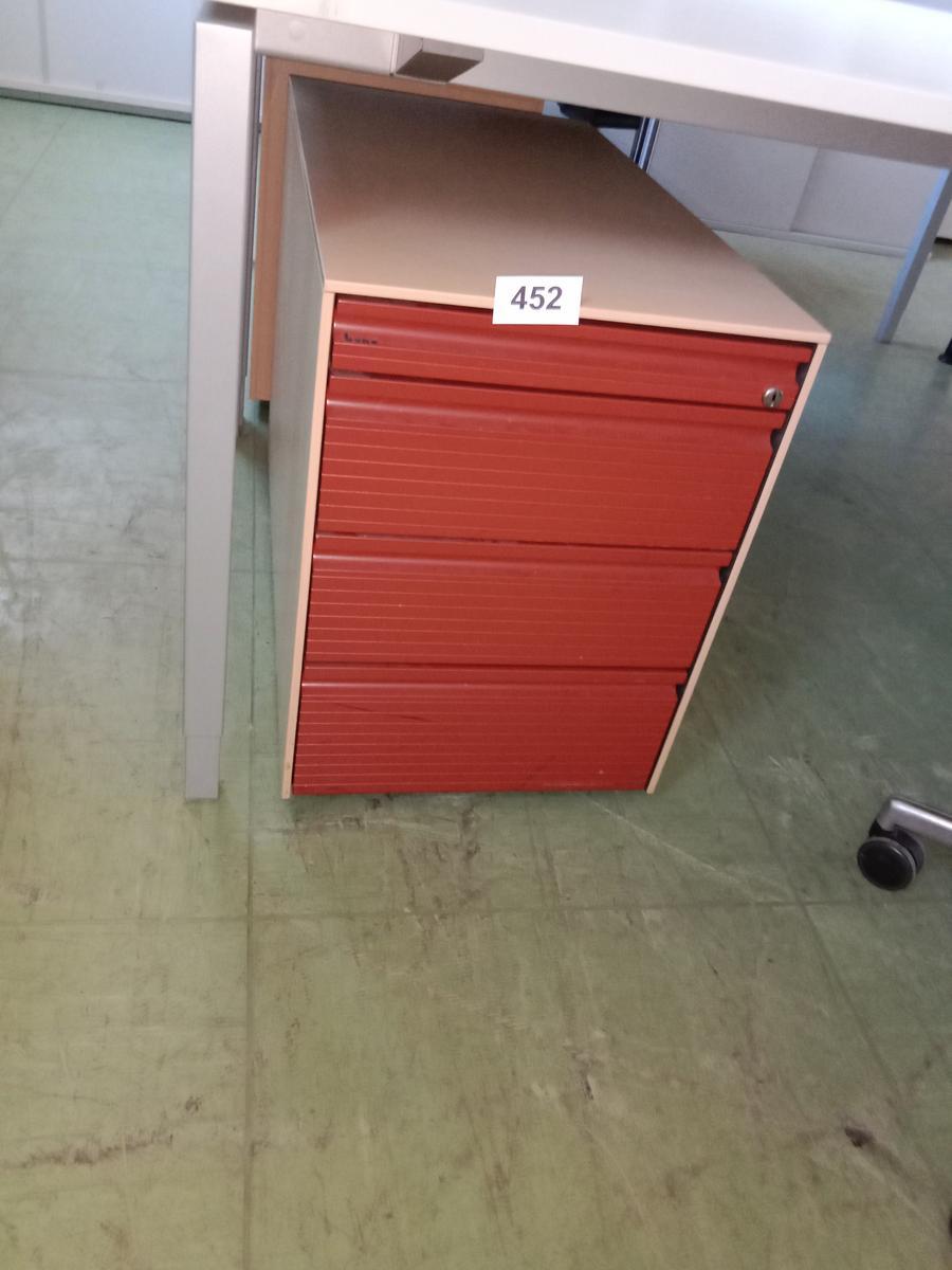 2 Stk. Bene Rollcontainer, je 43x80x60cm?d=2025-09-02 13:06:53