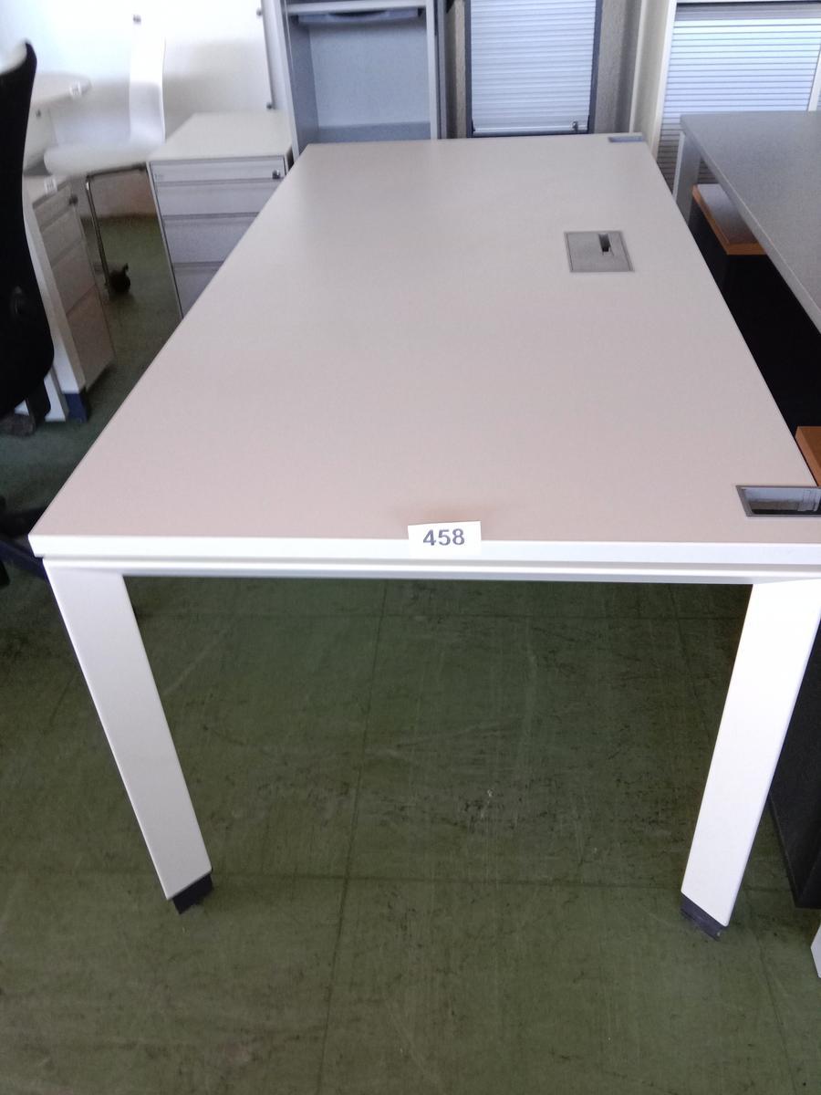 Steelcase Schreibtisch, ca. 160x80cm, weiß?d=2025-09-02 13:06:23
