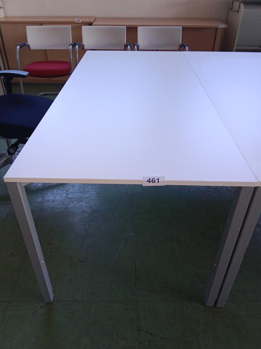 Schreibtisch, weiß, Gestell grau, ca. 180x80cm?d=2025-09-02 13:06:34