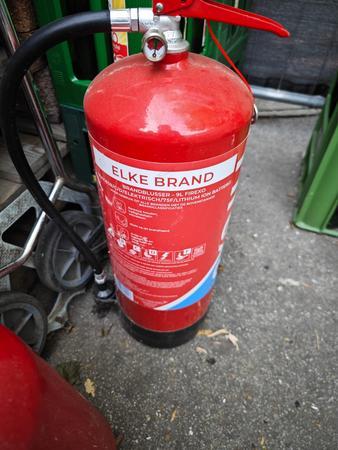 Feuerlöscher, CO2, Alle Brände Feuerlöscher, CO2, Alle Brände