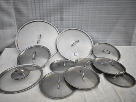 Konvolut Deckel, 11 Stk. Konvolut Deckel, 11 Stk.