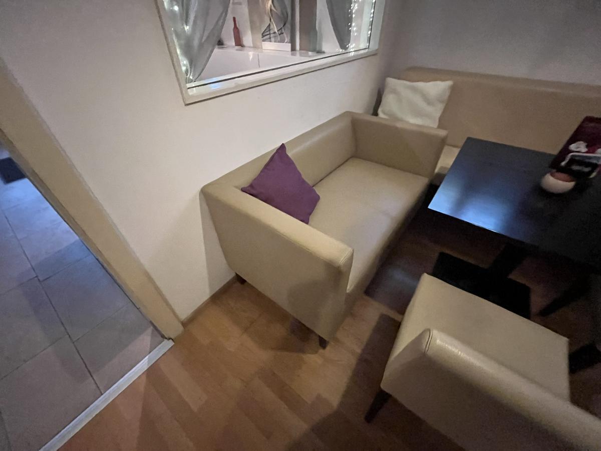 2 Stück 2 er Sitzbänke 130/70/75 cm?d=2025-09-14 09:57:04