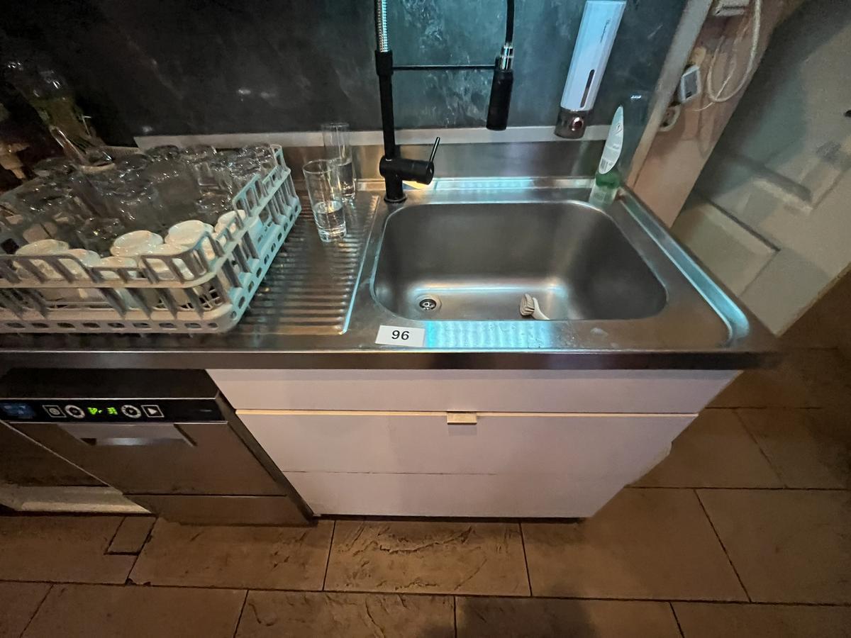 Spültischverbau mit Unterbau ca. 120/58 cm?d=2025-09-14 09:58:42