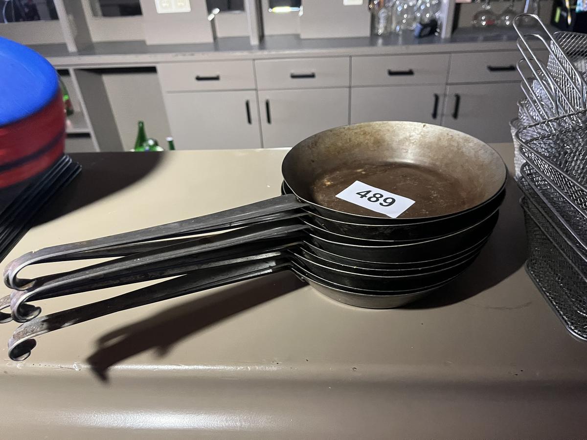 9 Stück Pfannen 20 cm Durchmesser?d=2025-09-14 13:26:23
