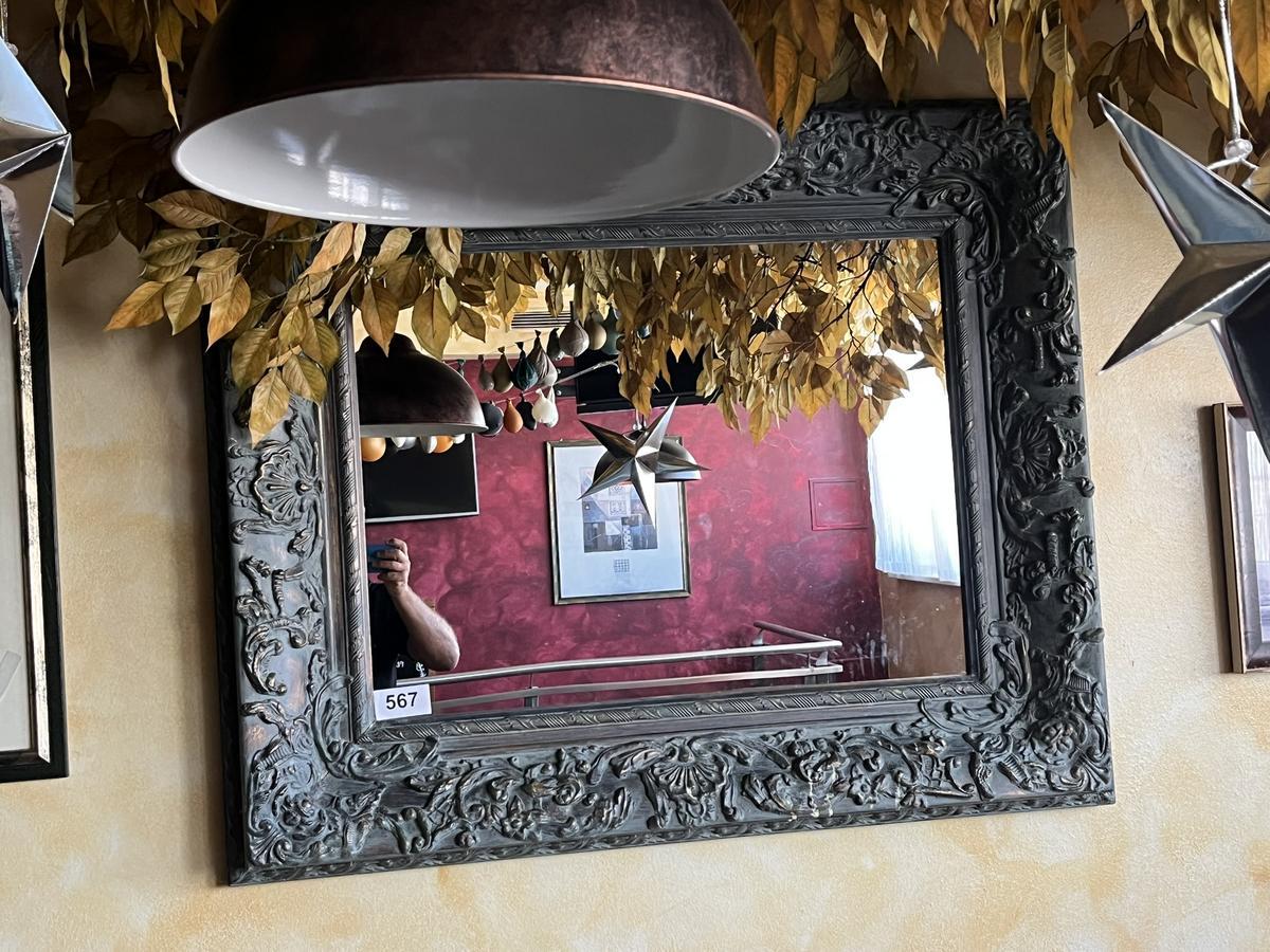 Wandspiegel in Holz ca. 120/90 cm?d=2025-09-14 11:41:58
