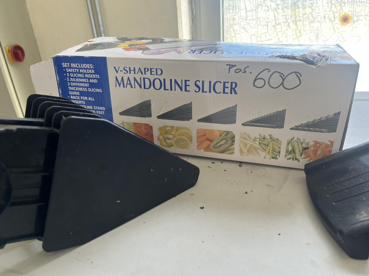 Mandoline Slicer?d=2025-09-14 11:41:43