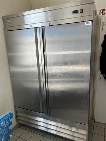 GGM Gastro Edelstahl Tiefkühlschrank TKSG 1382 140/85/210 cm GGM Gastro Edelstahl Tiefkühlschrank TKSG 1382 140/85/210 cm
