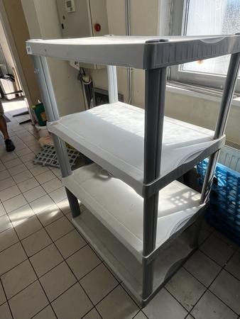 Kunststoff Regal ca.90/60/145 cm Kunststoff Regal ca.90/60/145 cm