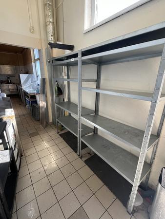 3 lfm Blechregale 40/180 cm 3 lfm Blechregale 40/180 cm