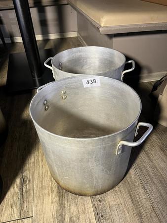 2 Stück Kochtöpfe Alu 34 / 32 cm 2 Stück Kochtöpfe Alu 34 / 32 cm