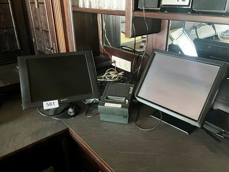 Kassensystem 2 x Monitor , 1 x Drucker Kassensystem 2 x Monitor , 1 x Drucker