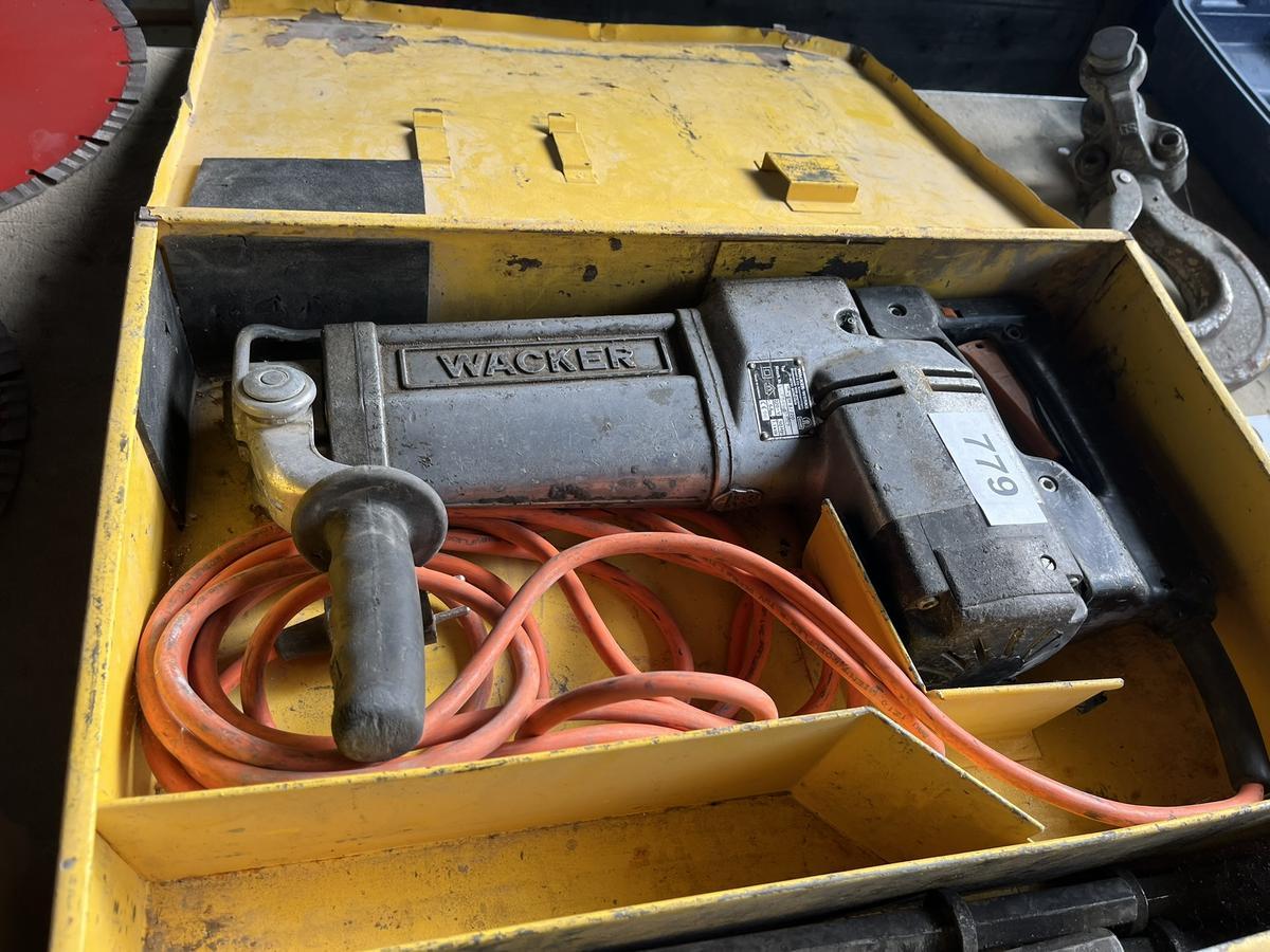 Wacker Abbruchhammer EH 8/220?d=2025-09-14 08:24:38