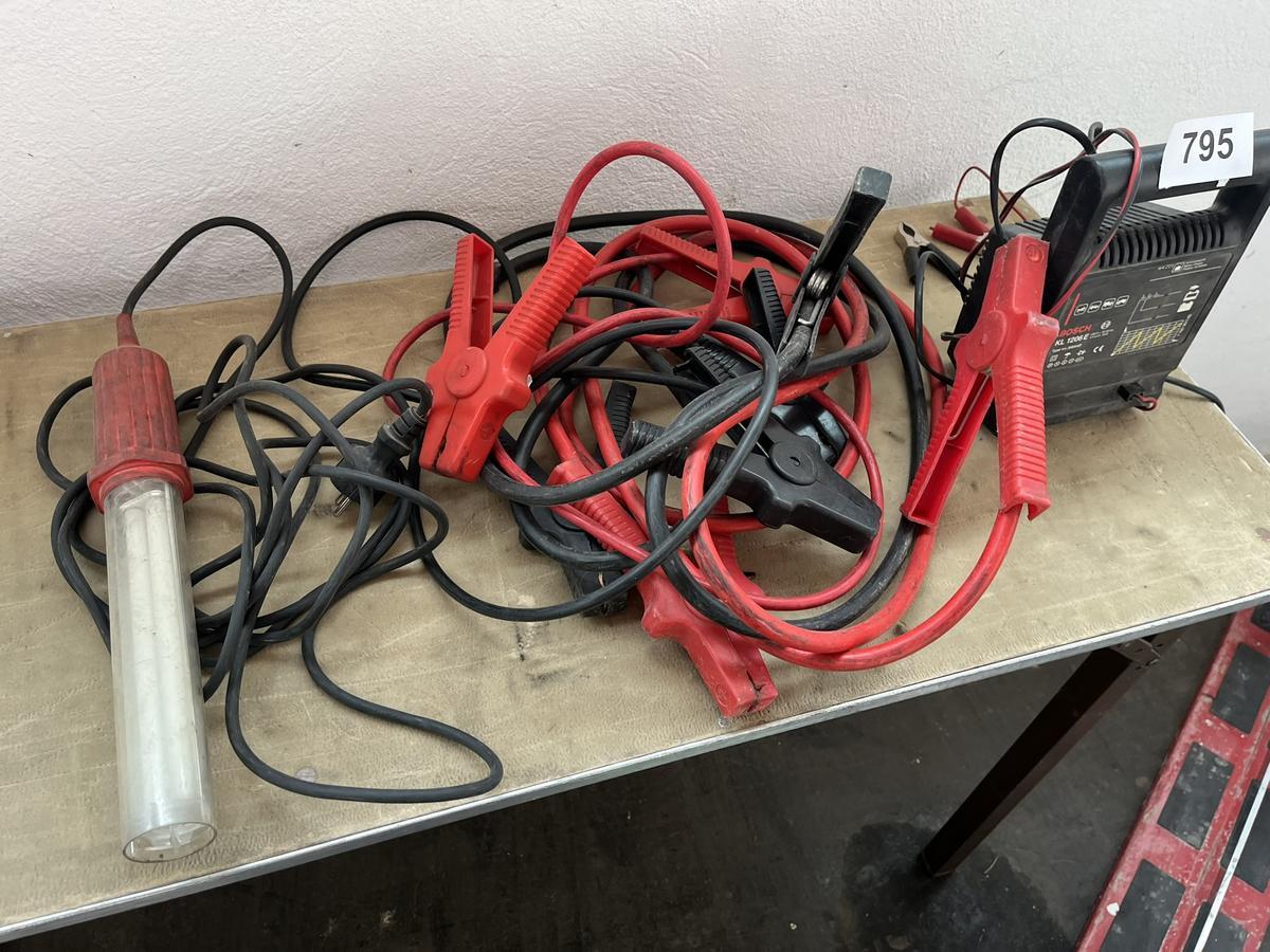 BOSCH Ladegerät - Handleuchte - 2 x Starterkabeln?d=2025-09-14 08:24:35
