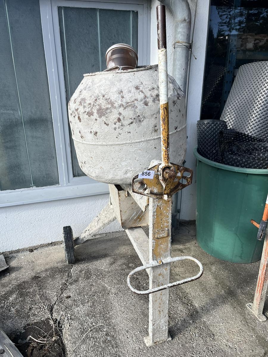 ABG Kipptrommel Betonmischmaschine