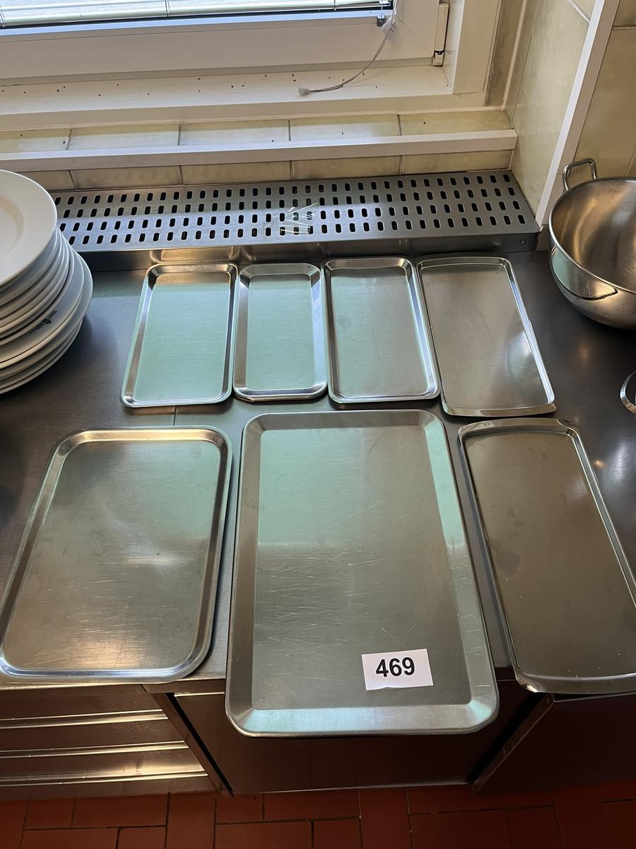 7 Stk Servierplatten