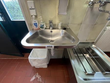 Edelstahl Waschbecken mit Armatur 56/42/18 cm