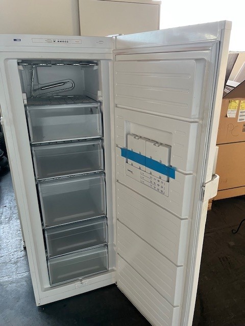 Constructa Tiefkühlschrank