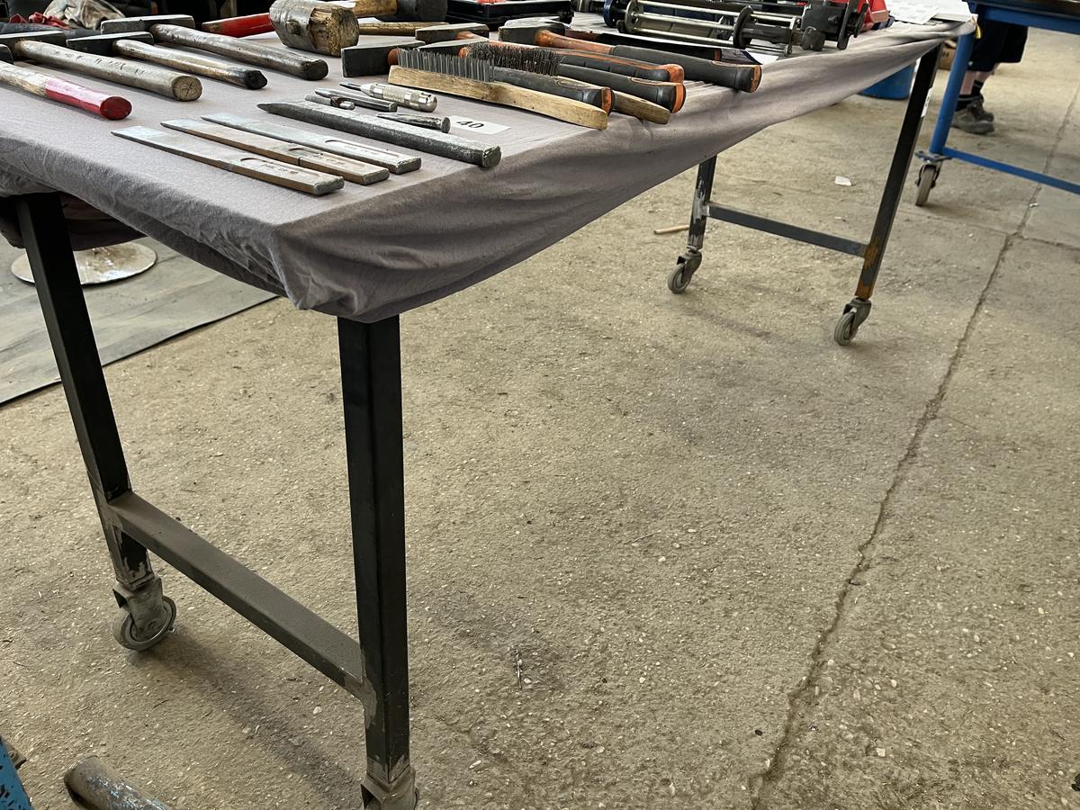 Werktisch mit Rollen ca. 225/70 cm