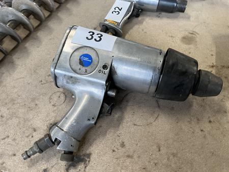 Schlagbohrmaschine 2217