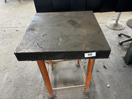 Metall-,Richtplatte mit Unterbautisch