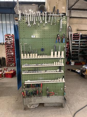 Inhalt der Werkzeugwand: Handwerkzeug-Bestckung kpl.