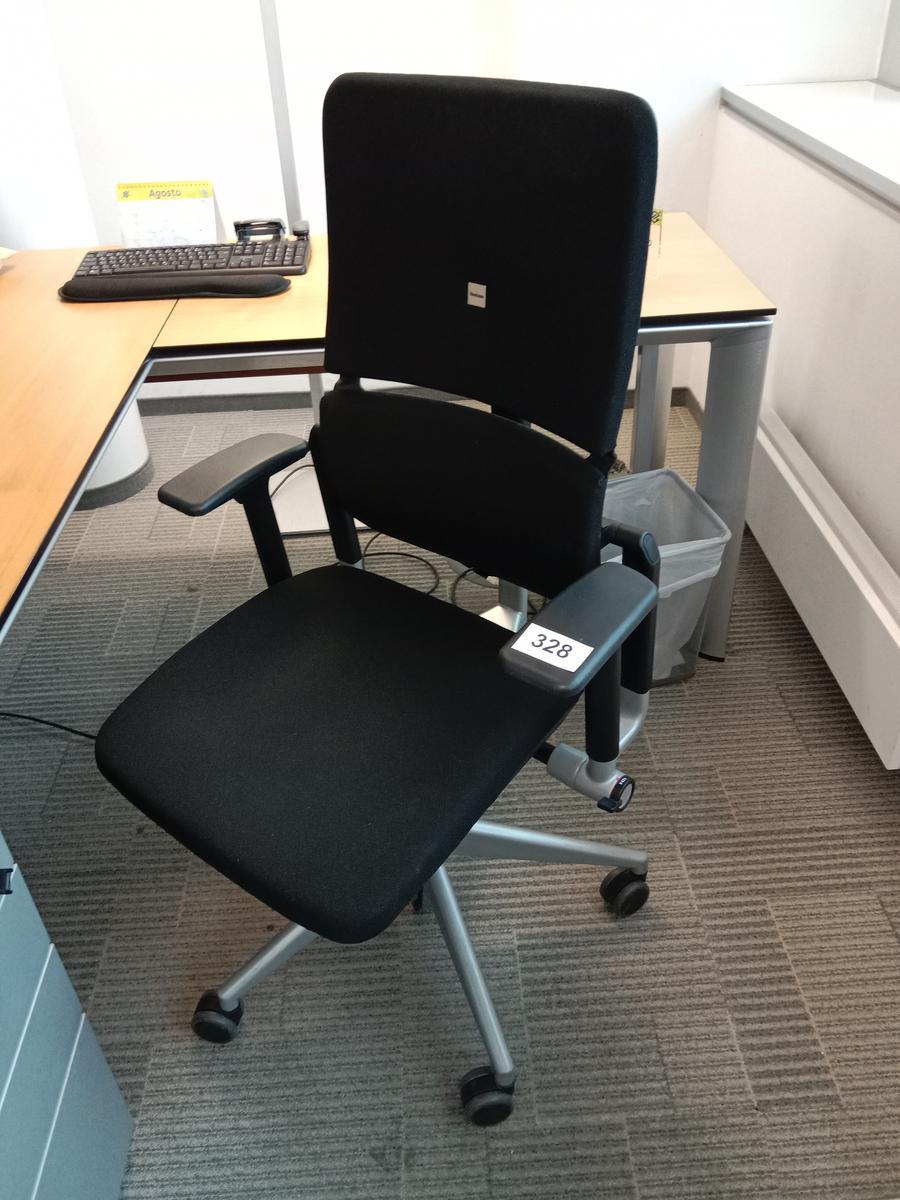 Steelcase Bürodrehstuhl, Stoffbezug, schwarz
