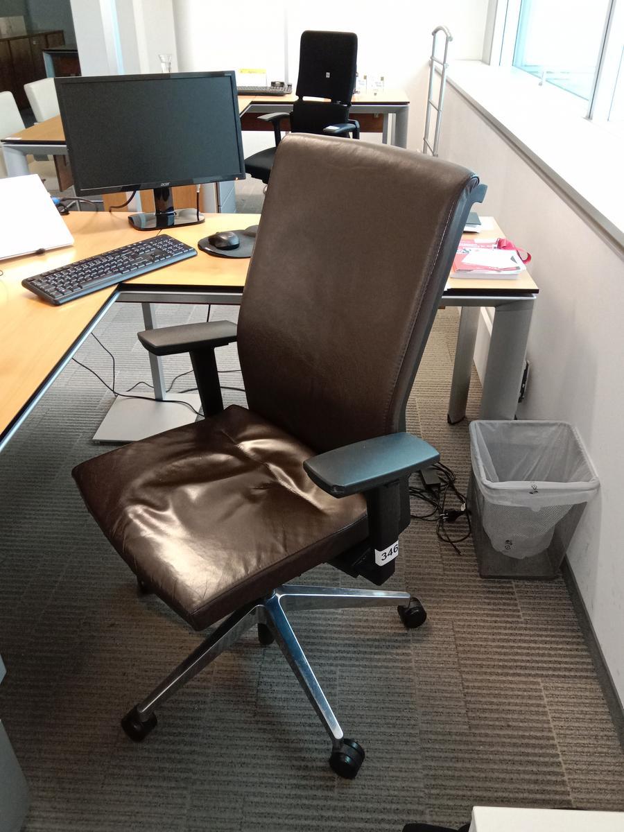 Bürodrehstuhl - Chefsessel von Bene, Lederbezug, dunkelbraun