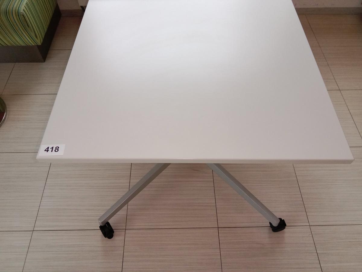 Teleskoptisch, ca. 90x90cm