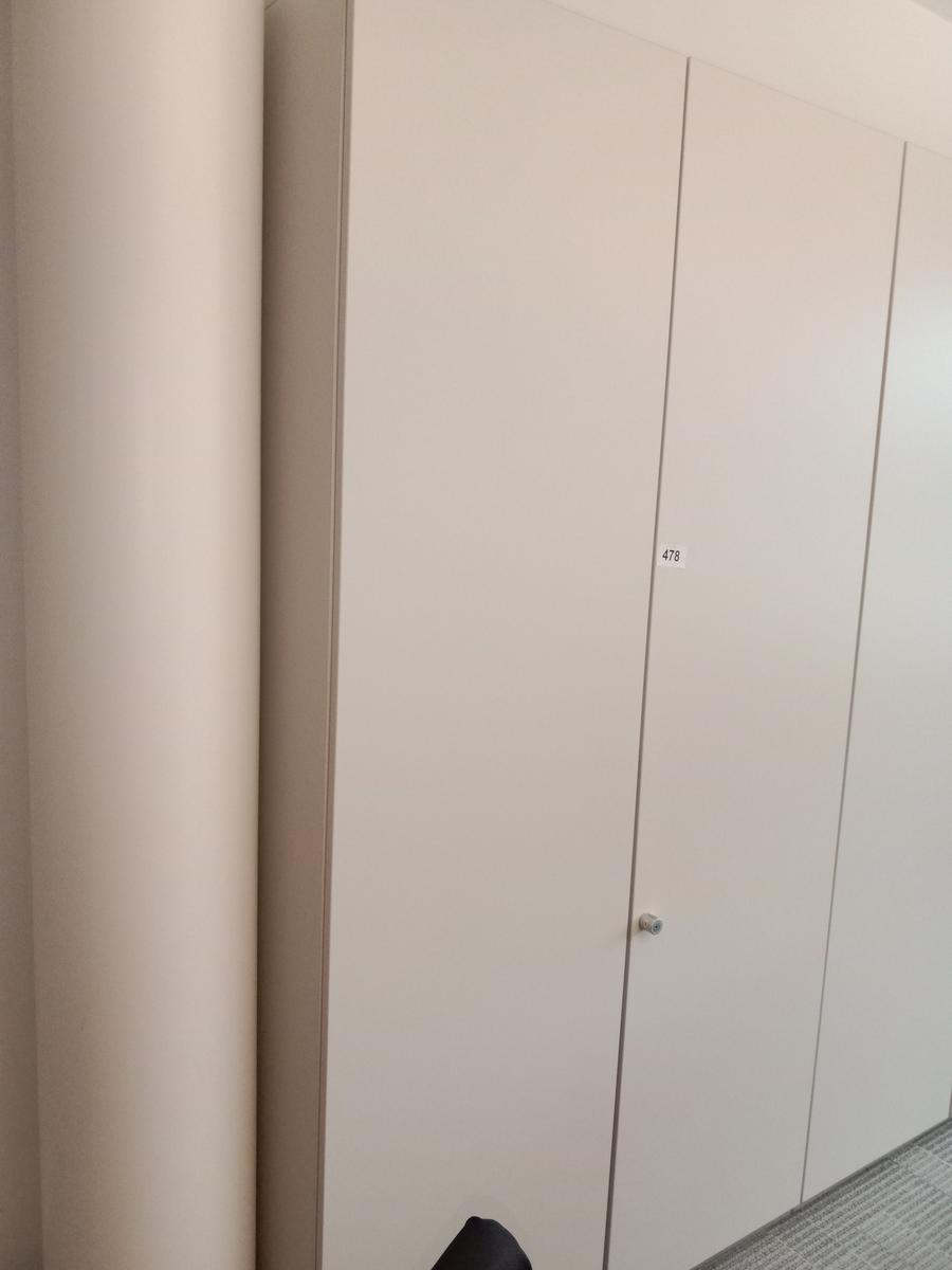 Aktenschrank, Steelcase, 6 Ordner hoch, weiß, ca. 120x45x230cm