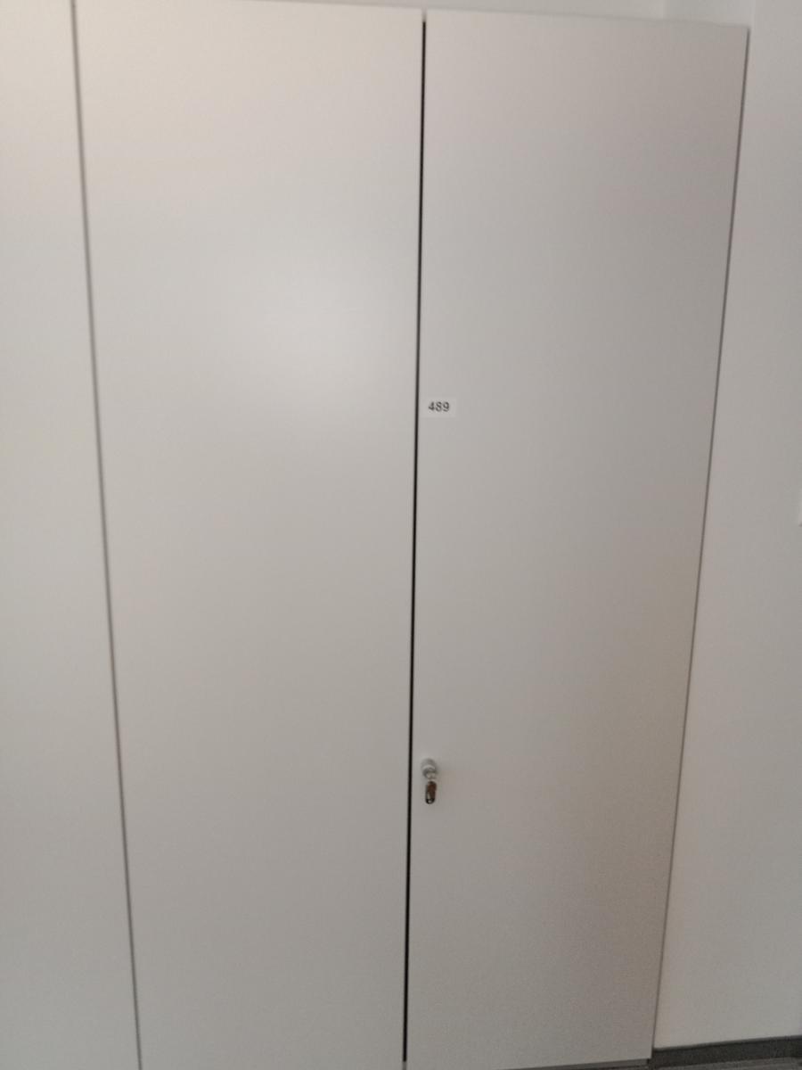 Aktenschrank, Steelcase, 6 Ordner hoch, weiß, ca. 120x45x230cm