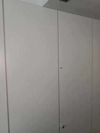 Aktenschrank, Steelcase, 6 Ordner hoch, wei, ca. 120x45x230cm
