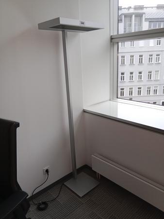 Mazzoleni Licht Stehlampe, ca. 58x33x185cm