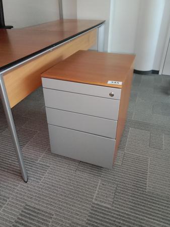 Rollcontainer in Holzoptik, Front silber, ca. 45x60x63cm