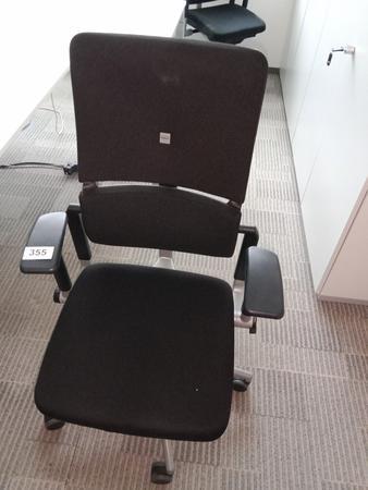 Steelcase Brodrehstuhl, Stoffbezug, schwarz