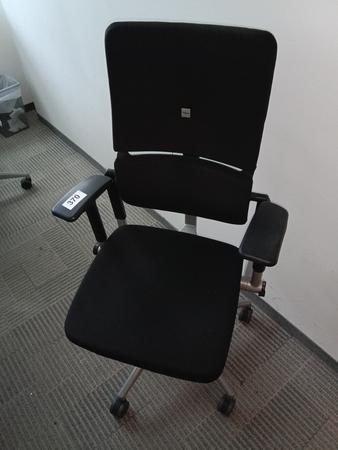 Steelcase Brodrehstuhl, Stoffbezug, schwarz