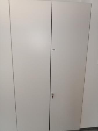 Aktenschrank, Steelcase, 6 Ordner hoch, wei, ca. 120x45x230cm