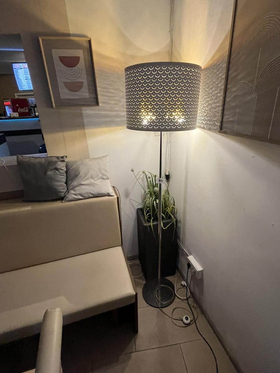 Stehlampe 180/40 cm?d=2025-10-03 00:48:07