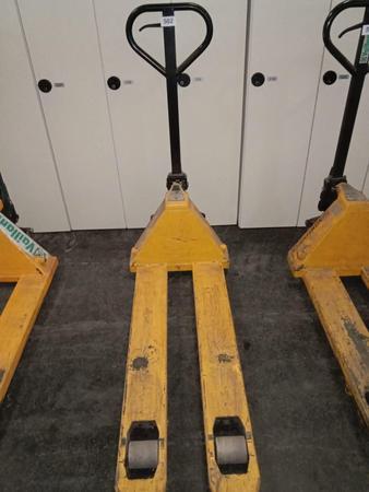 Einwegpaletten Hubwagen, 2000kg, 120cm Einwegpaletten Hubwagen, 2000kg, 120cm