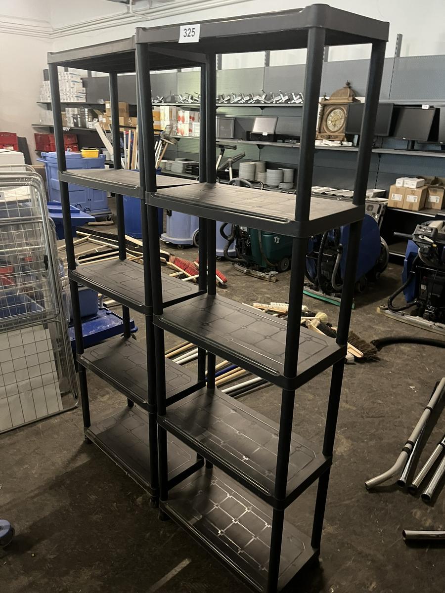 2 Stk. Regale aus Kunststoff, je 60x30x175cm
