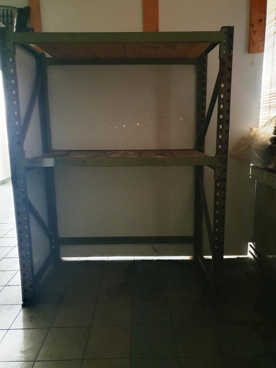 Schwerlastregal, ca. 168x81x218 cm, mit Brettern