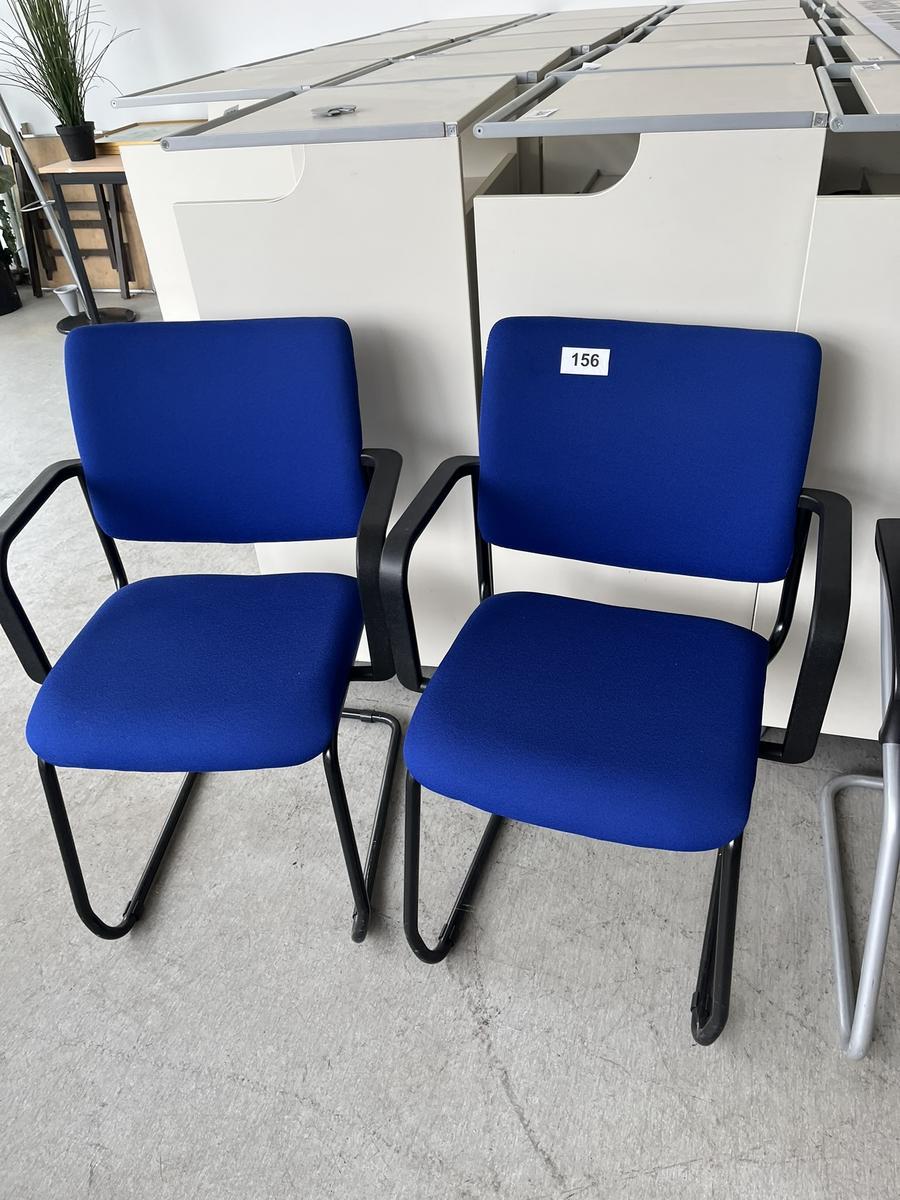 2 Stück Besprechungsstühle