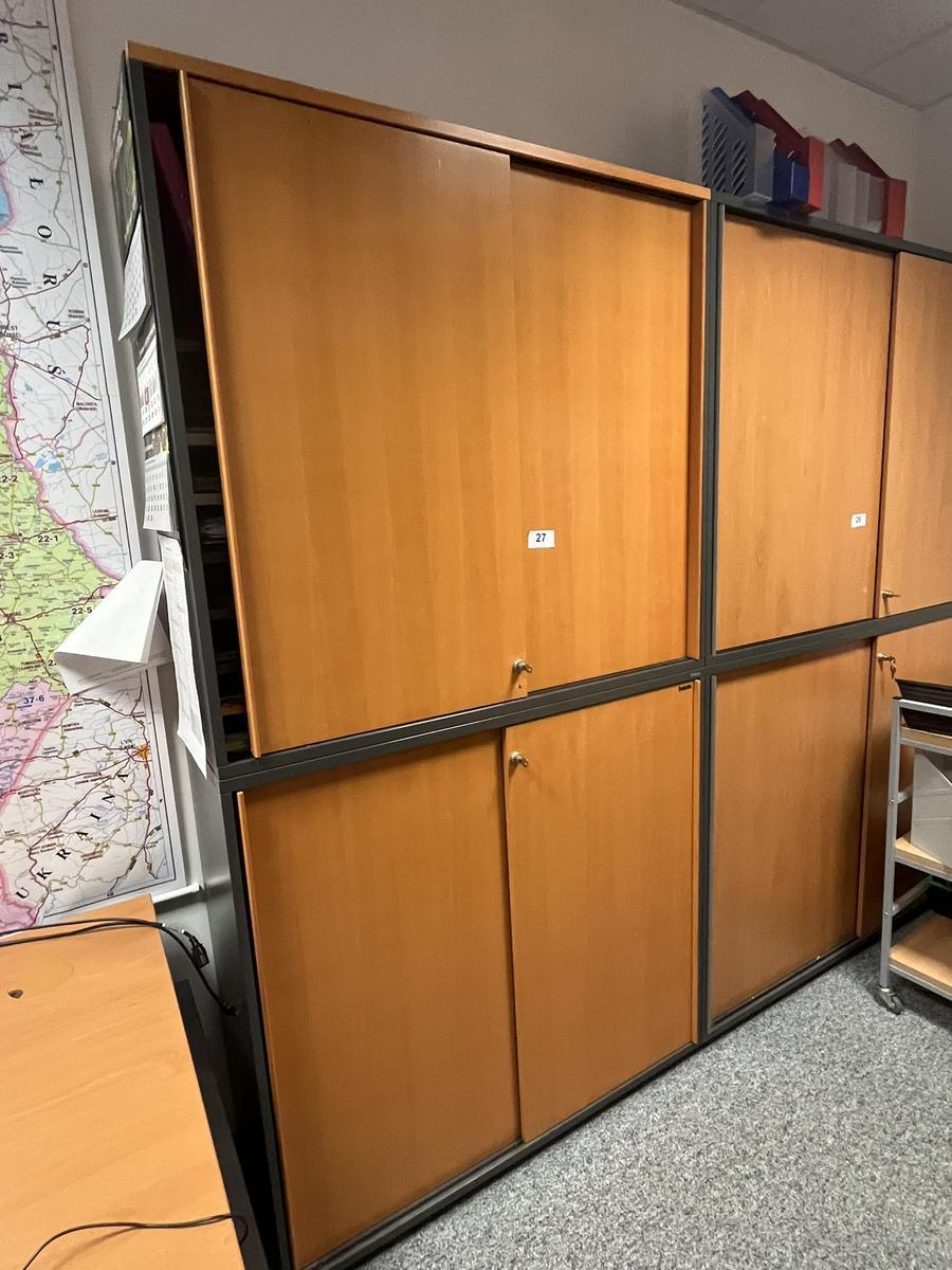 2 Stk. Aktenschränke 120/110 cm