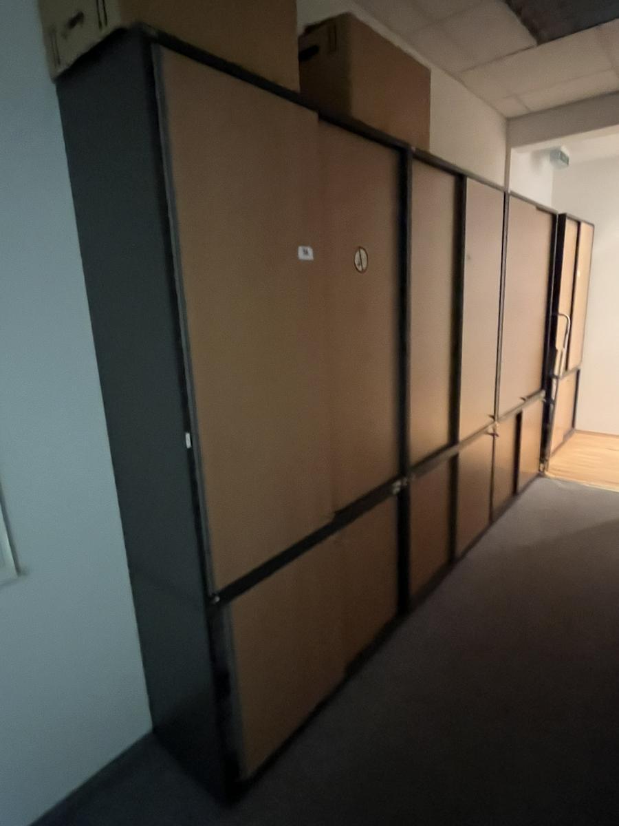 1 Stk.HALI Aktenschrank 120/110 cm plus 1 Stück 120/80 cm