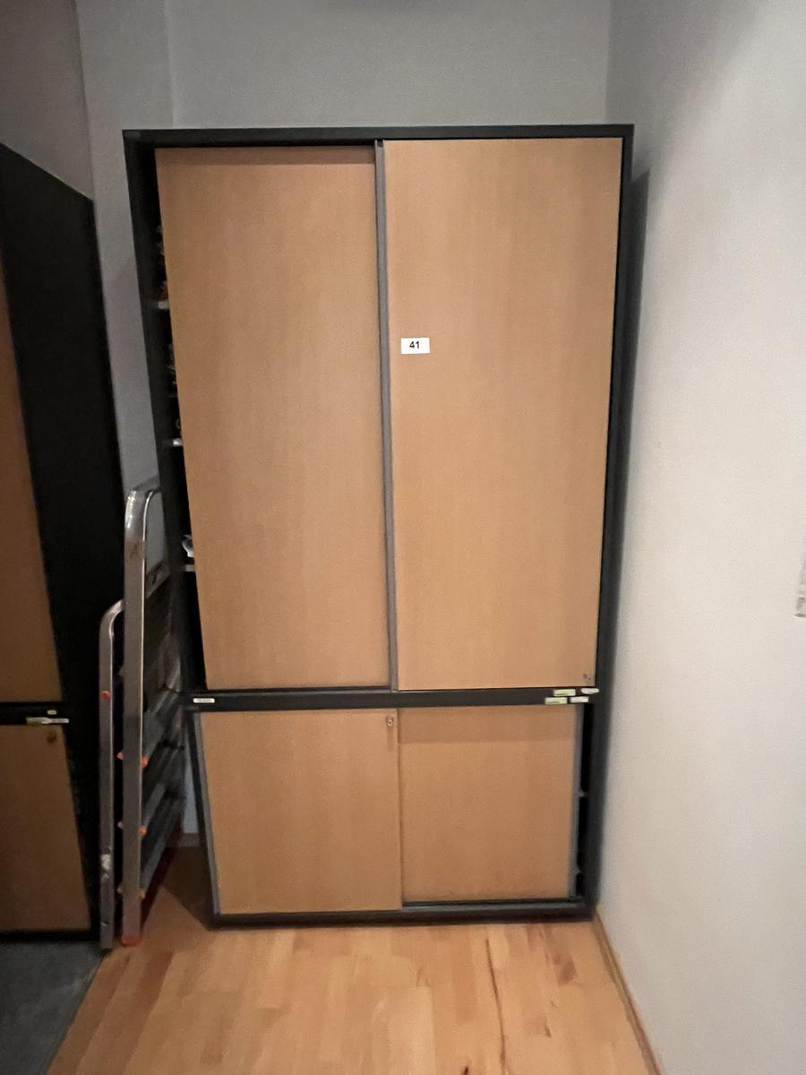 1 Stk.HALI Aktenschrank 120/110 cm plus 1 Stück 120/80 cm?d=2025-11-06 13:46:51
