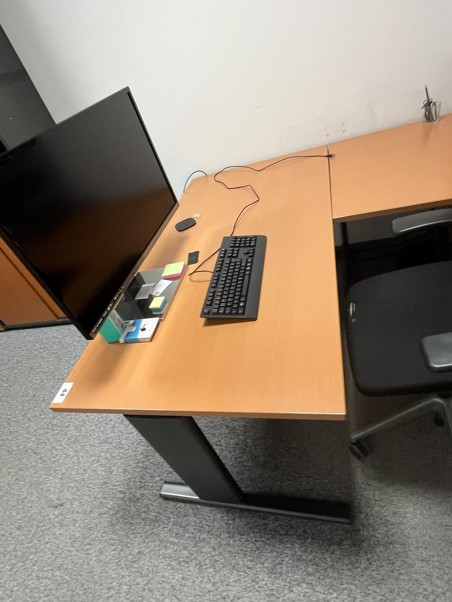 Schreibtisch ca. 160x80 cm