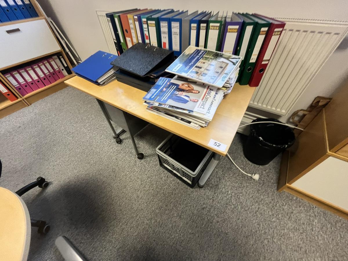 Beistelltisch ca.120x80 cm?d=2025-11-06 13:46:52