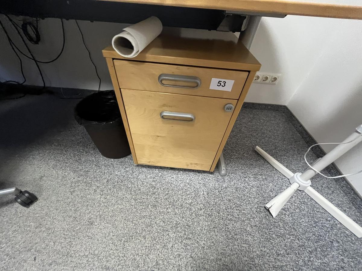 3 Stück Rollcontainer mit Auszugsladen?d=2025-11-06 13:46:19