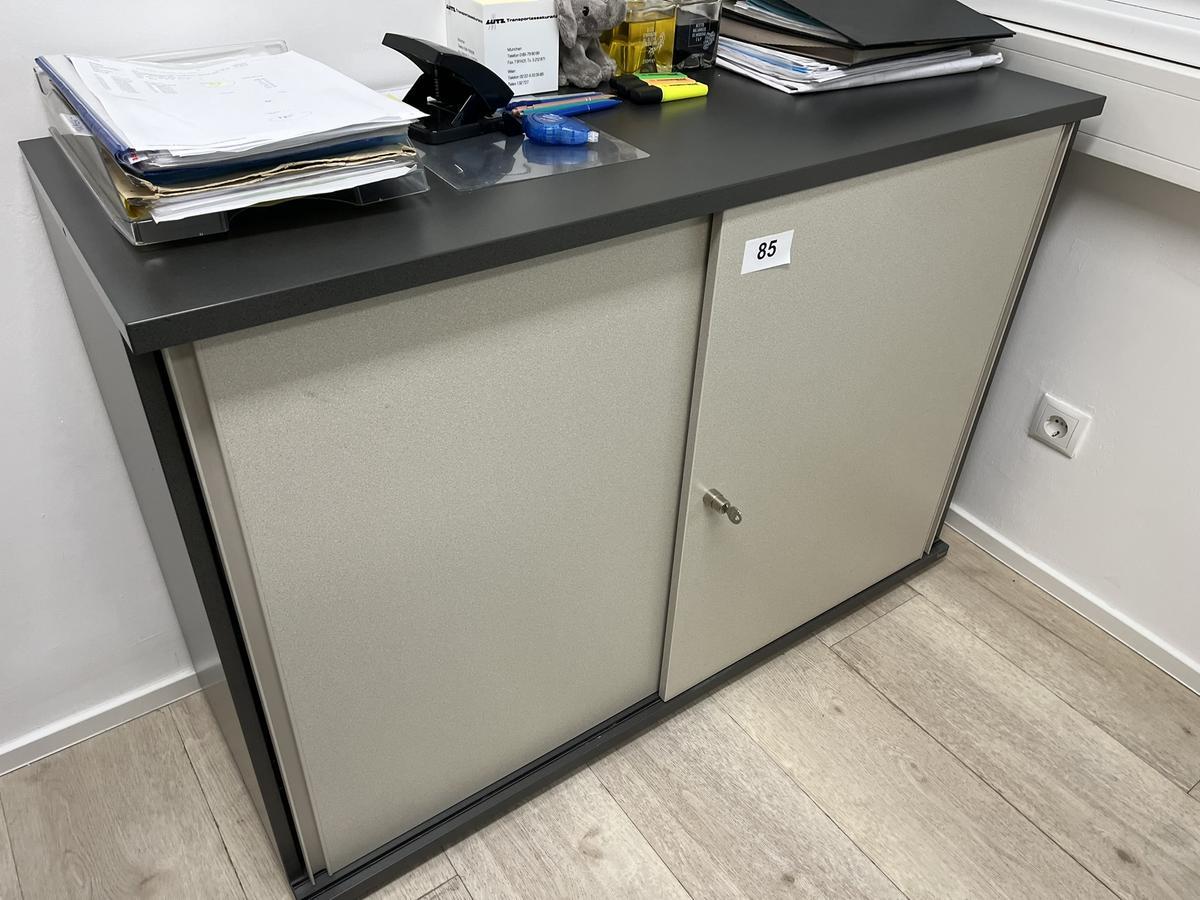 Aktenschrank ca. 120/85 cm?d=2025-11-06 13:46:49