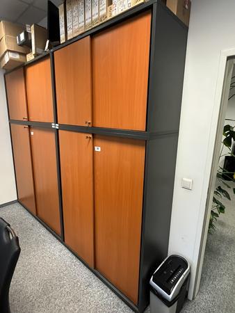 1 Stk Aktenschränke 160/150 cm - 1 Stk. 160/80 cm 1 Stk Aktenschränke 160/150 cm - 1 Stk. 160/80 cm